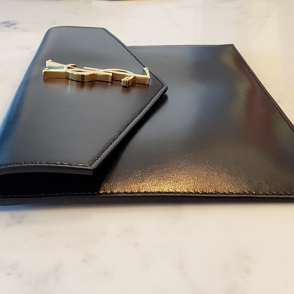 Black Saint Laurent Uptown Pouch - Picture 2 of 11
